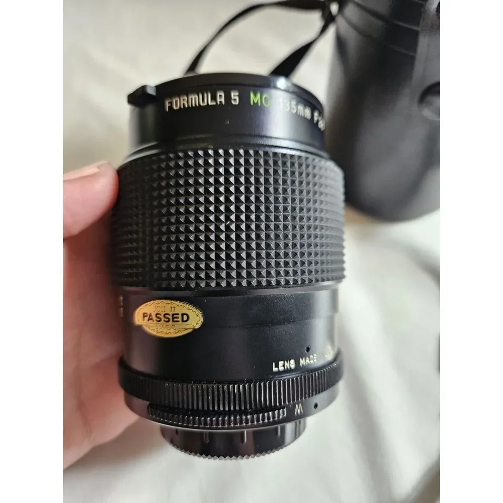 Formula 5 MC 135mm f2.8 Wide Angle‎ Automatic Lens With Caps